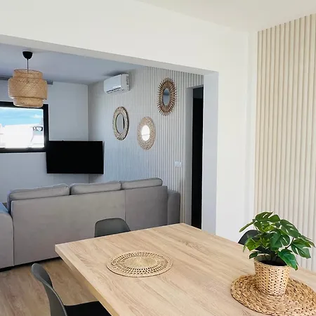 Trendy Villa Isabella Playa Blanca  Buitenkant foto